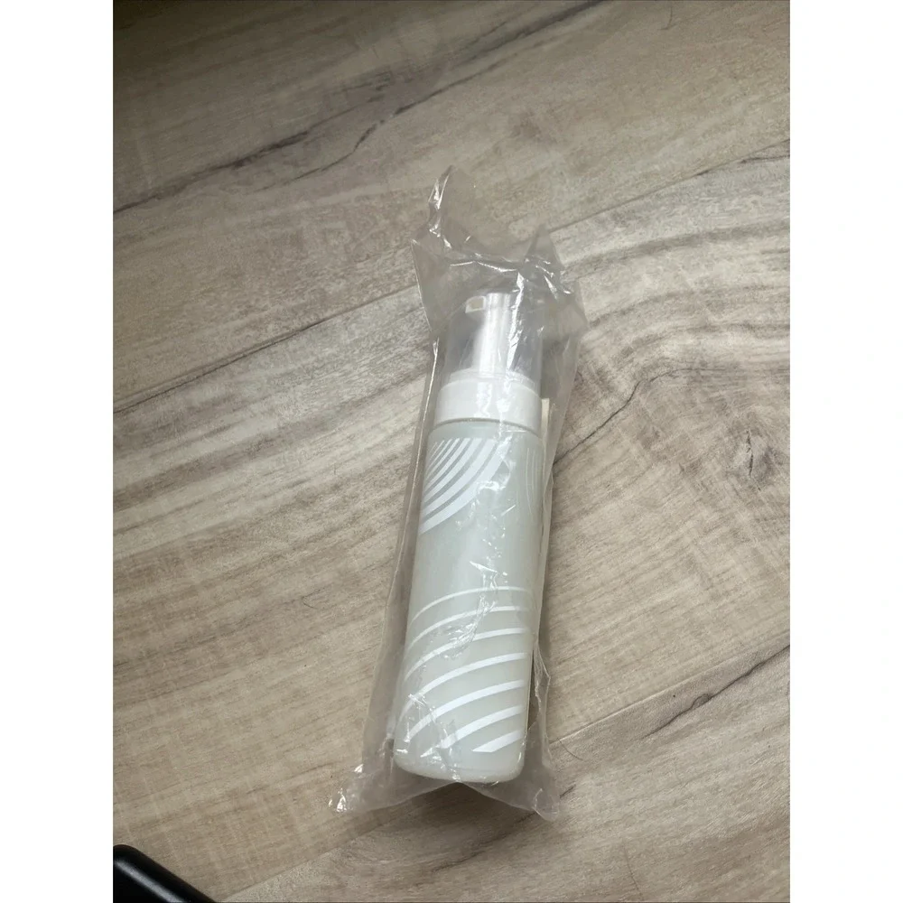 New Pampered Chef The Suds Pump Foaming Soap Dispenser #2516 Kitchenware